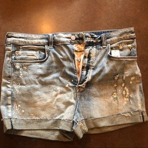 Pilcro Signature Ultra High-Rise Slim Denim Shorts